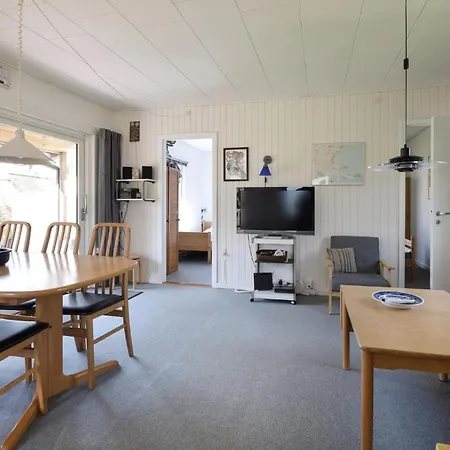 Lovely In With Wifi Holiday home