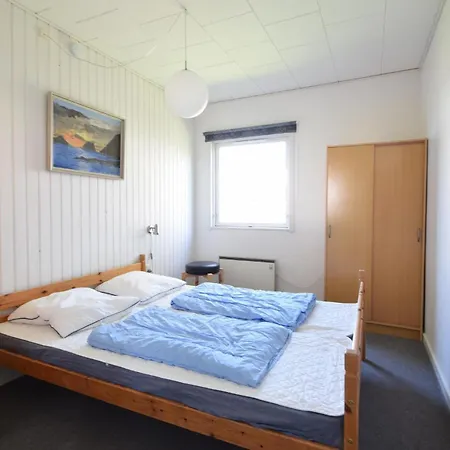 Lovely In With Wifi Holiday home *